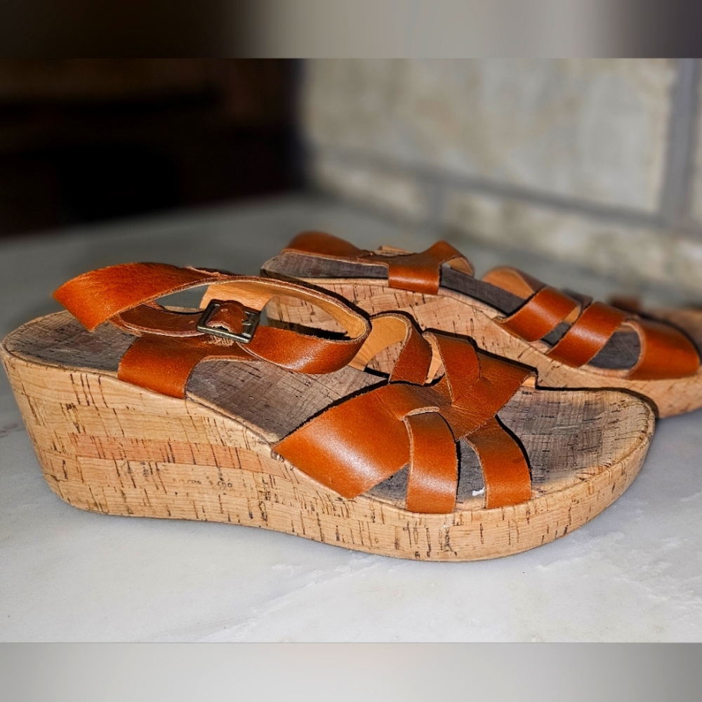 Korks Sandals - Picture 3 of 5